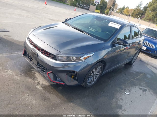 3KPF54AD9PE658194 KIA Forte Gt-line