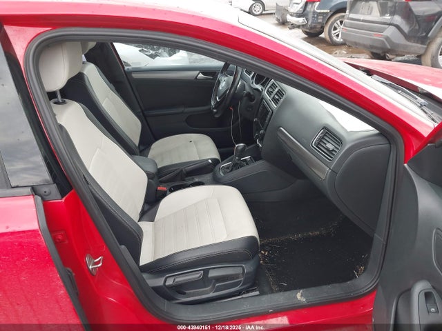 Auction sale of the 2016 Volkswagen Jetta 1.8t Sport, vin: 3VWD17AJXGM332661, lot number: 43940151