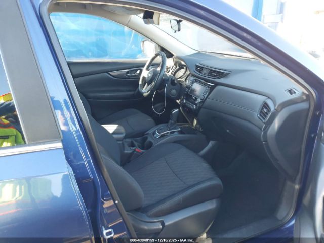 2019 NISSAN ROGUE 5N1AT2MT5KC788895 Photo 4
