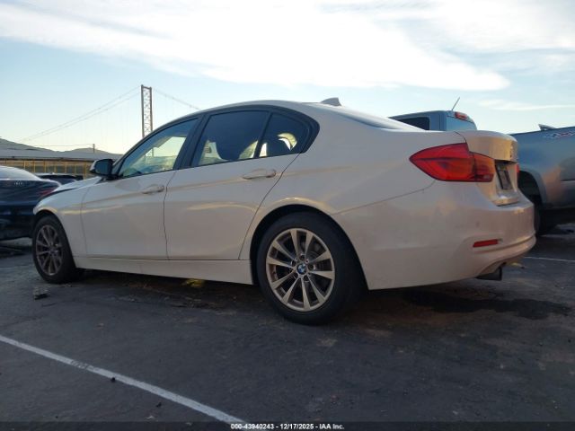 2016 BMW 320I WBA8E1G58GNT38347 Photo 2