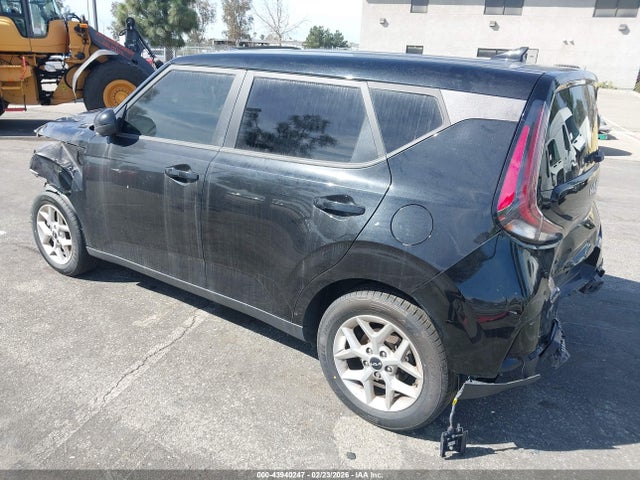 KNDJ23AU8P7893747 KIA SOUL LX