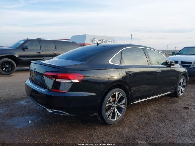 2021 VOLKSWAGEN PASSAT 1VWSA7A33MC002172 Photo 3