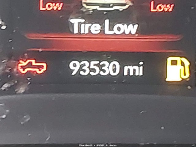 1C6SRFFT6MN588523 RAM 1500 Big Horn 4x4 5&#039;7 Box