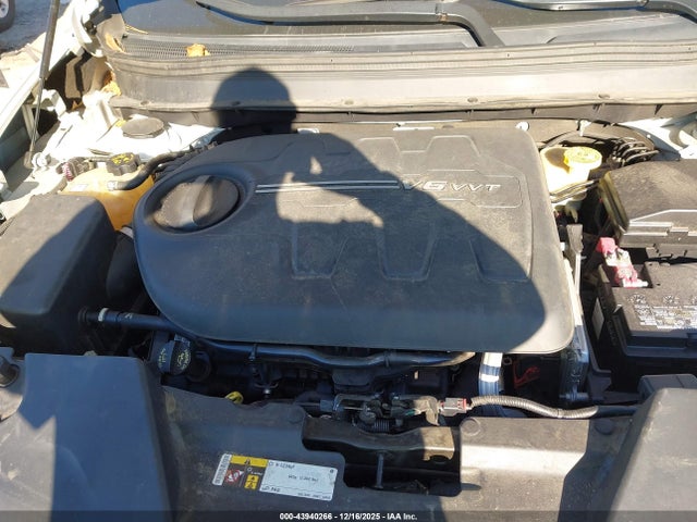 1C4PJLCS4GW293676 Jeep Cherokee Latitude