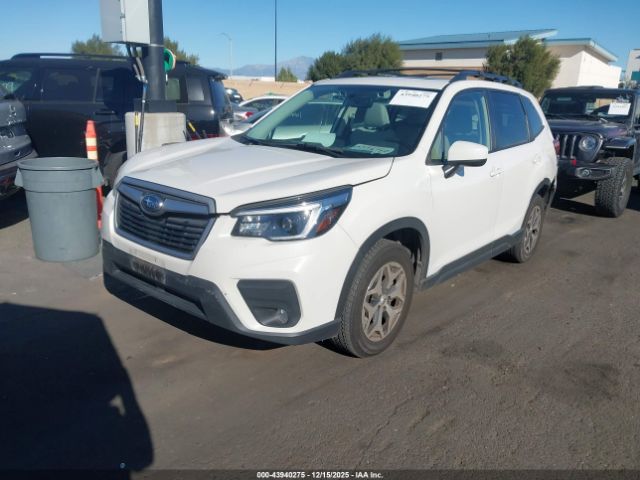 2021 SUBARU FORESTER JF2SKAJC2MH573458 Photo 1