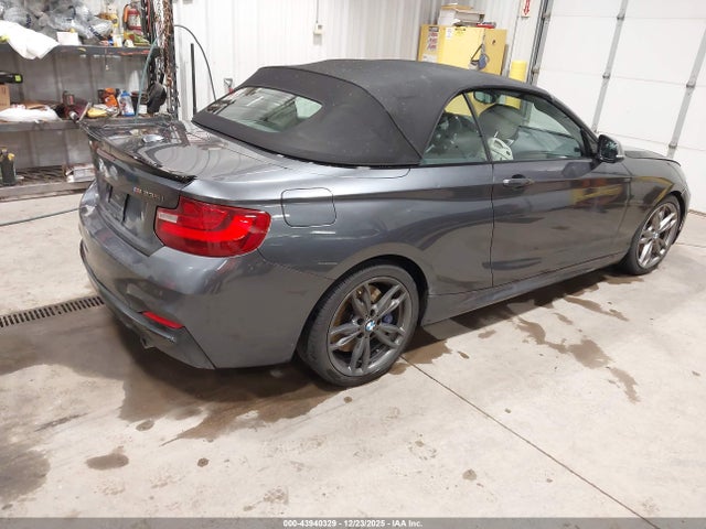 2016 BMW M235I WBA1M1C58GV394704 Photo 3