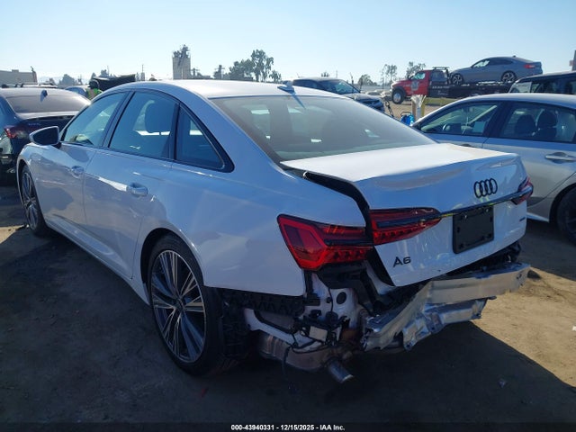 2023 AUDI A6 WAUE3BF28PN091627 Photo 2