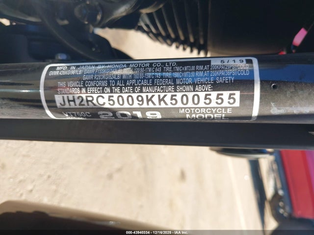 JH2RC5009KK500555 Honda Vt750 C