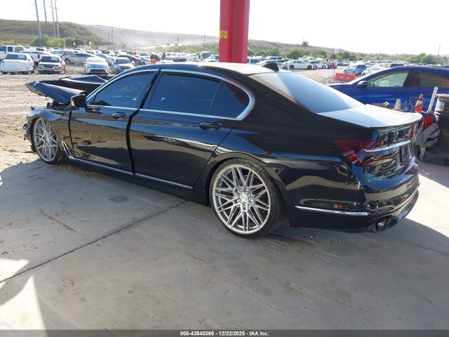 Продажа на аукционе авто 2016 Bmw 750i Xdrive, vin: WBA7F2C54GG418110, номер лота: 43940360