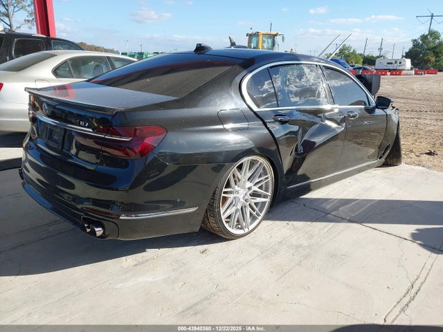 Продажа на аукционе авто 2016 Bmw 750i Xdrive, vin: WBA7F2C54GG418110, номер лота: 43940360