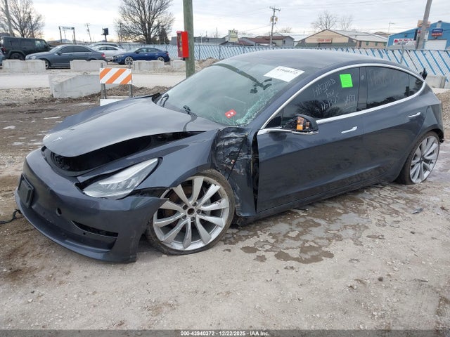 2019 TESLA MODEL 3 5YJ3E1EA5KF308176 Photo 1