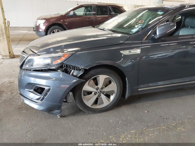 KNAGN4AD1E5062653 KIA Optima Hybrid Ex