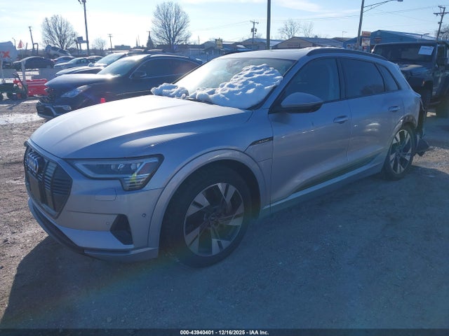 2021 AUDI E-TRON WA1AAAGE0MB026711 Photo 1