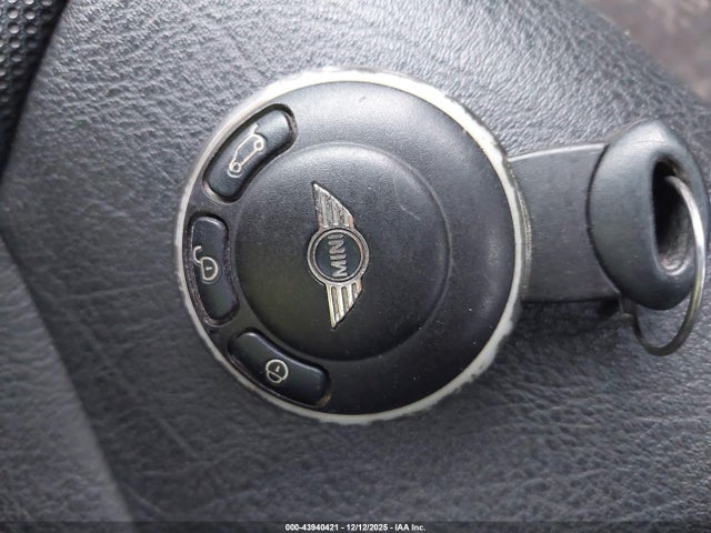 2009 MINI COOPER WMWMF33579TW72686 Photo 10