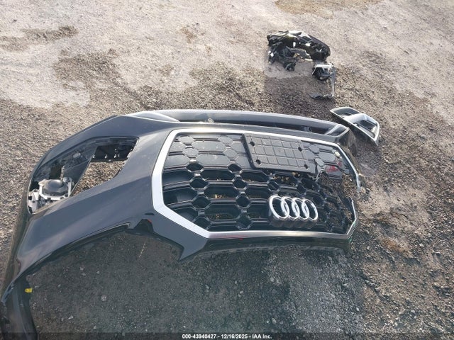 Продаж на аукціоні авто 2023 Audi Q5 Premium Plus 45 Tfsi S Line Quattro, vin: WA1EAAFY2P2031426, номер лоту: 43940427