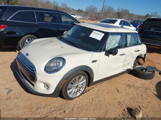 2016 MINI HARDTOP WMWXU1C5XG2D11885 Photo 1