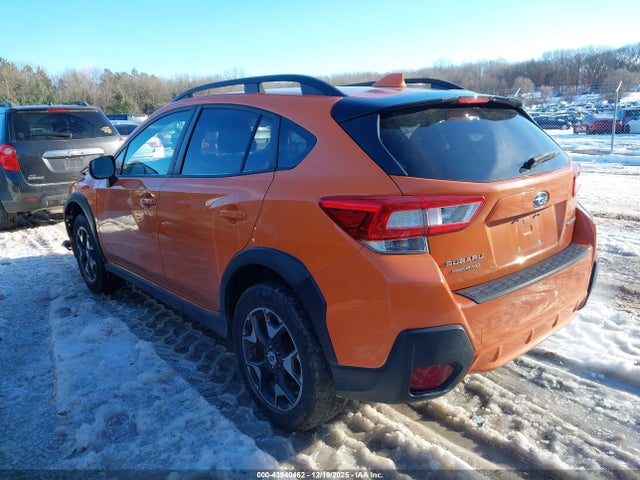 43940462 :رقم المزاد ، JF2GTADC3JH316495 vin ، 2018 Subaru Crosstrek 2.0i Premium مزاد بيع
