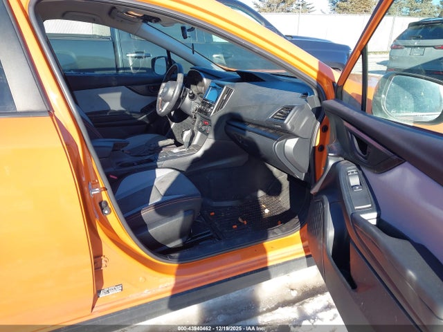 43940462 :رقم المزاد ، JF2GTADC3JH316495 vin ، 2018 Subaru Crosstrek 2.0i Premium مزاد بيع