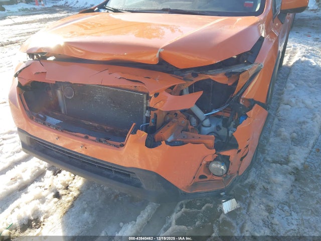 43940462 :رقم المزاد ، JF2GTADC3JH316495 vin ، 2018 Subaru Crosstrek 2.0i Premium مزاد بيع