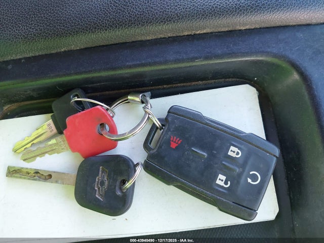 Chevrolet Silverado 1500 2lt 2018 3GCUKREC7JG633255 Image 11