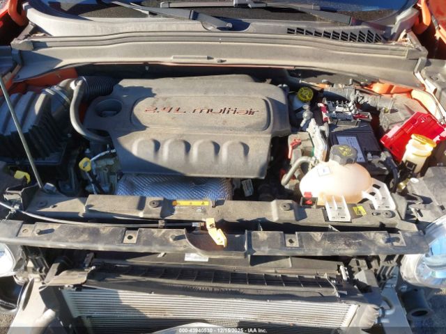 2021 JEEP RENEGADE ZACNJDAB4MPM35546 Photo 9