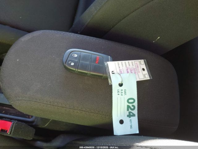 2021 JEEP RENEGADE ZACNJDAB4MPM35546 Photo 10