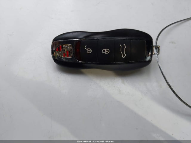 2015 PORSCHE MACAN WP1AB2A58FLB58032 Photo 10