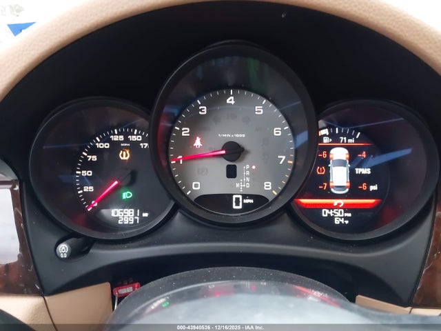 2015 PORSCHE MACAN WP1AB2A58FLB58032 Photo 6