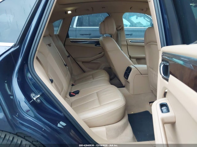 2015 PORSCHE MACAN WP1AB2A58FLB58032 Photo 7