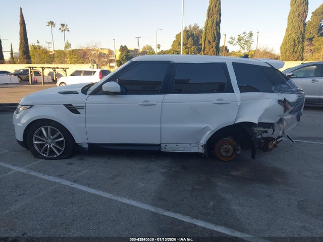 Продаж на аукціоні авто 2016 Land Rover Range Rover Sport 3.0l V6 Supercharged Se, vin: SALWG2VF7GA581797, номер лоту: 43940539