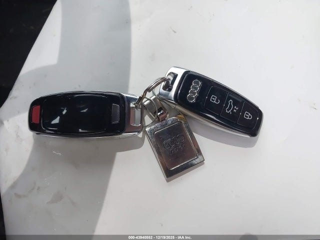 2025 AUDI Q7 WA1ACBF76SD008251 Photo 10