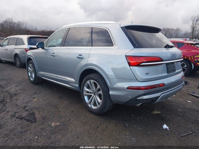 2025 AUDI Q7 WA1ACBF76SD008251 Photo 2