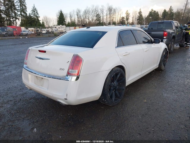 2013 CHRYSLER 300 2C3CCAAG7DH529215 Photo 3