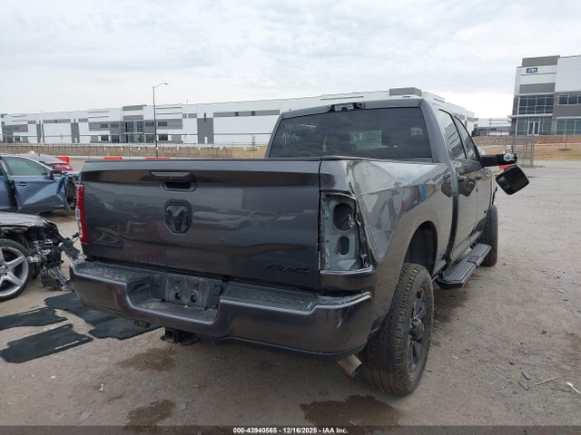 Продаж на аукціоні авто 2024 Ram 2500 Big Horn  4x4 6'4 Box, vin: 3C6UR5DJ8RG375268, номер лоту: 43940565