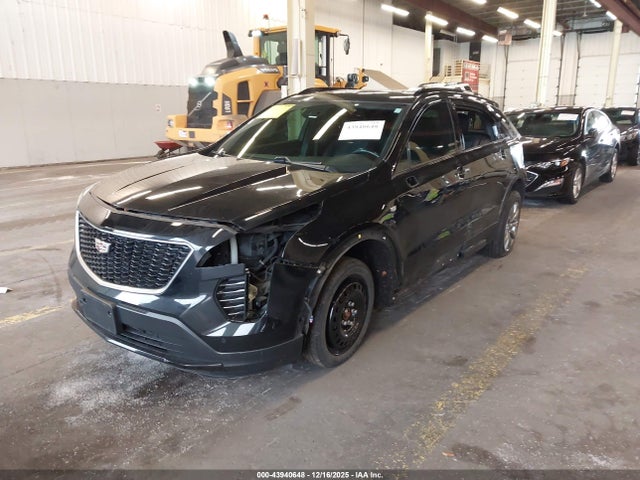 2019 CADILLAC XT4 1GYFZFR4XKF207014 Photo 1