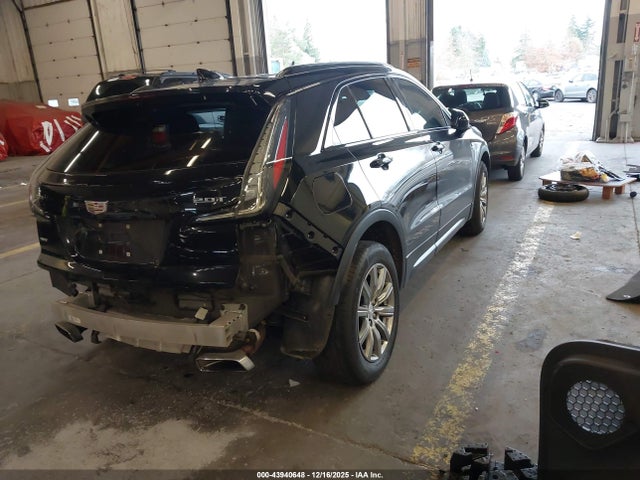 2019 CADILLAC XT4 1GYFZFR4XKF207014 Photo 3