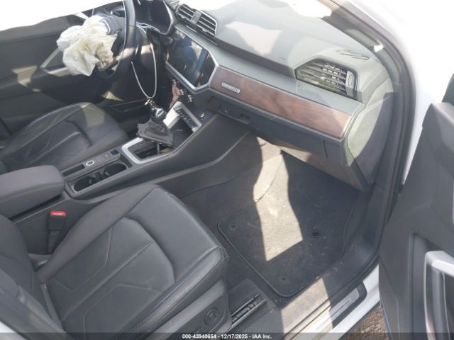 2021 AUDI Q3 WA1EECF3XM1052224 Photo 4