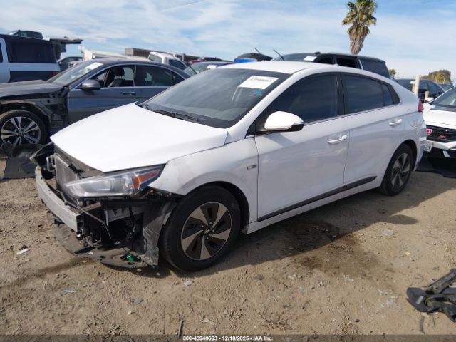 2017 HYUNDAI IONIQ HYBRID KMHC75LC2HU040298 Photo 1