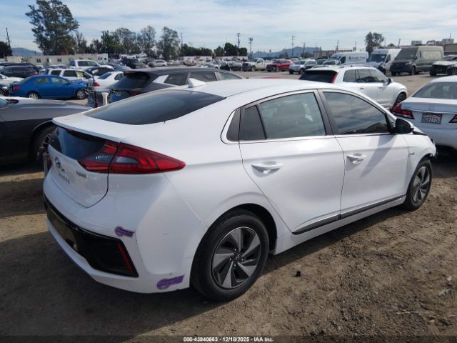 2017 HYUNDAI IONIQ HYBRID KMHC75LC2HU040298 Photo 3