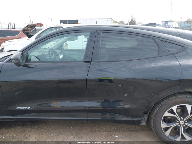 Ford Mustang Mach-e Premium 2022 3FMTK3R74NMA45953 Image 15