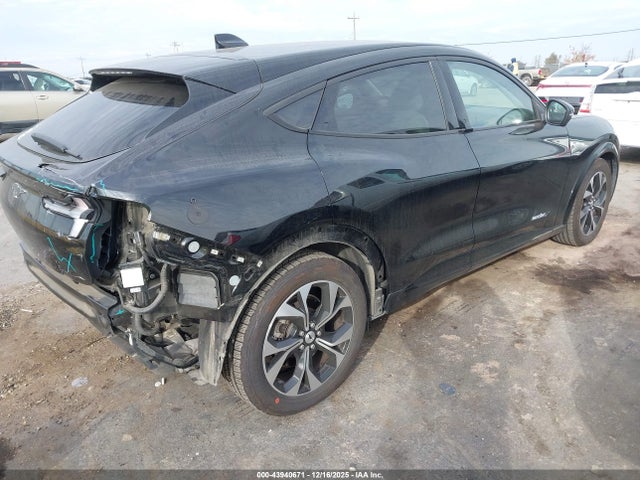 Ford Mustang Mach-e Premium 2022 3FMTK3R74NMA45953 Image 4