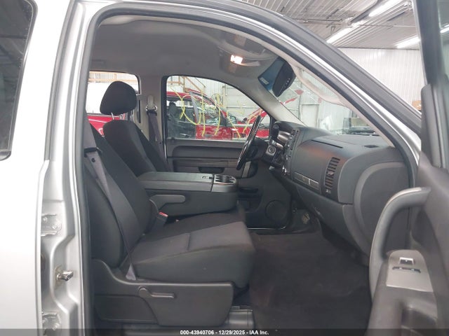 2010 GMC SIERRA 2500HD 1GT4K0BG8AF140351 Photo 4