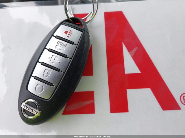 1N4AA6AP9GC410407 Nissan Maxima 3.5 Sr