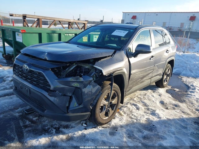 2T3P1RFV0PW354951 Toyota Rav4 Xle