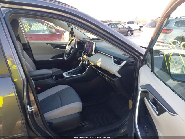 2T3P1RFV0PW354951 Toyota Rav4 Xle