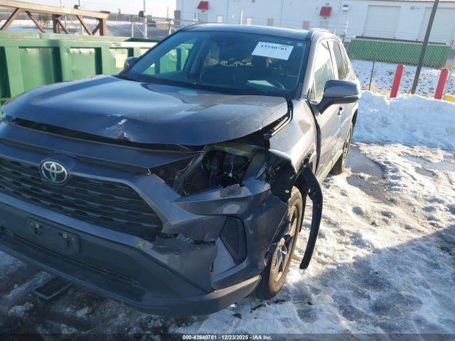 2T3P1RFV0PW354951 Toyota Rav4 Xle