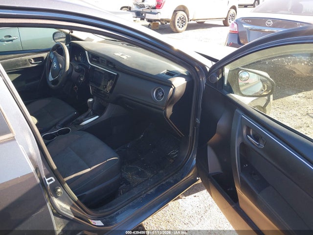 Продажа на аукционе авто 2018 Toyota Corolla Le, vin: 2T1BURHEXJC105069, номер лота: 43940819