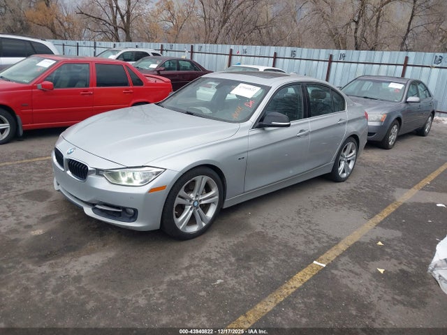 43940822 :رقم المزاد ، WBA3F9C54DF145310 vin ، 2013 Bmw Activehybrid 3 مزاد بيع