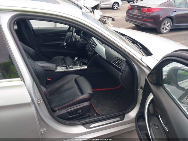 43940822 :رقم المزاد ، WBA3F9C54DF145310 vin ، 2013 Bmw Activehybrid 3 مزاد بيع