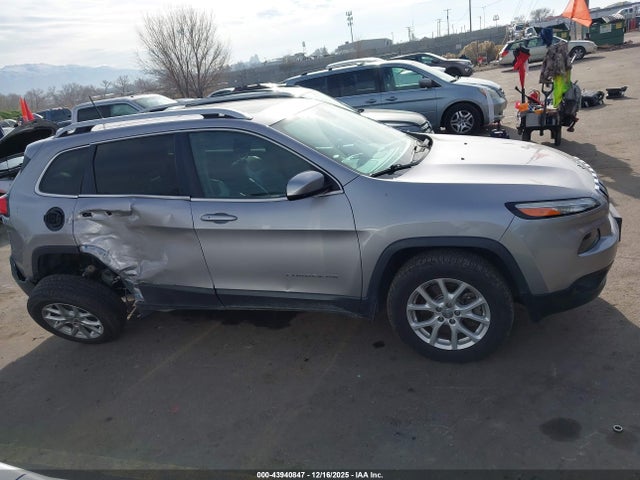 Jeep Cherokee Latitude Plus 4x4 2018 1C4PJMLX0JD539434 Image 13